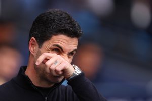 维埃拉质疑阿尔特塔换人决定：埃泽第74分钟被换下时才刚进入状态