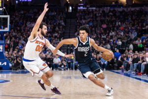 NBA周五单日至少8场比赛创24.4分平均分差纪录