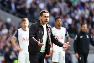 热刺任命德泽尔比并出现首个伤情，切尔西公布2.624亿英镑税前亏损