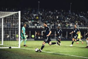 梅西达成生涯900球里程碑 1142场攻入900球